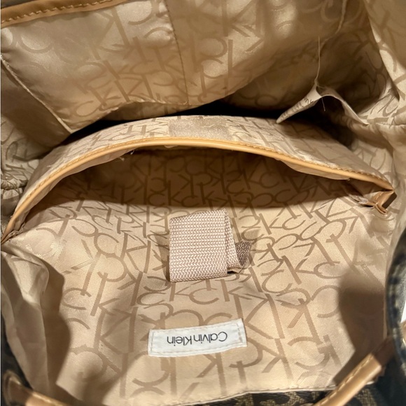 Calvin Klein Signature Collection Back Pack - Picture 7 of 10